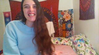 SMELLING TWAT Cute YouTube Cutie Likes Smokin' Weed Accidental Flash Porn Fail Satire A matter of joke Comedy