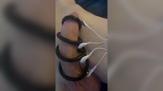 Toys for the large boyz resulted in massive cum.