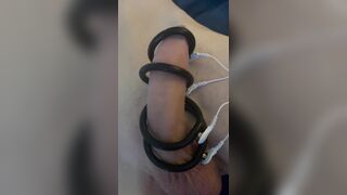 Toys for the large boyz resulted in massive cum.