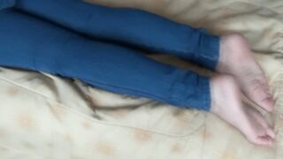 I fondle the stepmother's butt during the time that this babe rests, this babe gets lewd and we end up masturbating