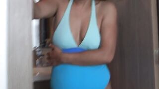 I love showing off in a bikini on the beach and returning to the apartment to have sex.