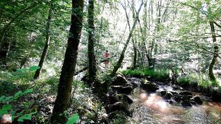 NEIGHBOUR OUTDOOR AT THE RIVER