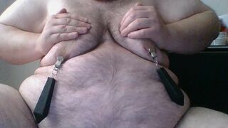 Gewichte an meinen Titten