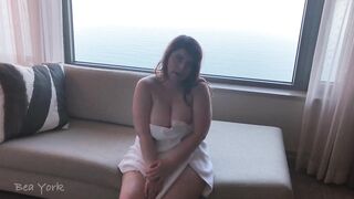 Curvy Bea York Suggests Loving JOI