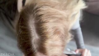 I watched Netflix with a sexy blond & cum in throat