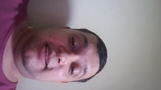 am dat bani la o curvă