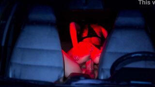 Spouse Catches His Wife Screwing in a Bar Parking Lot