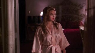 Drew Barrymore - ''Poison Ivy'' 06