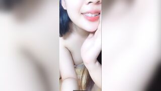 Lesbian Girls Dance 