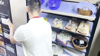 Sexo anal en LA PANADERIA argentina - Alyne Moon ft. LukasMaster