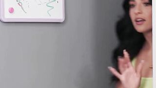 REALITY KINGS - Sofie Reyez, Serena Sterling, Mike Ox - Double Trouble