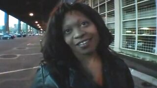 Black big beautiful woman mother I'd like to fuck is in search of rod
