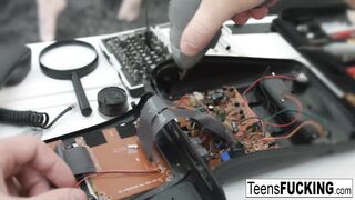 Brunette hair teen anally screws until her booty is overspread in semen