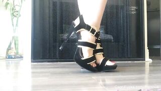 Capri Cavanni In High Heels
