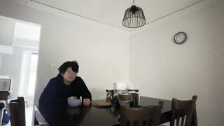 Eating cereal alone in the darksome. I abhor my banging life