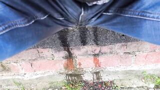 I pee in public place