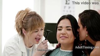 Stepmom Fingers Me Infront Of The Doctor (Lesbo) - Penny Barber, Summer Col