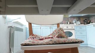 I saw my stepsister lying out of pants