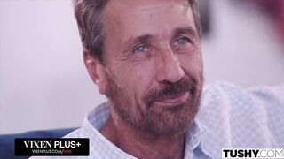 Tushy College Student Always Rushes Home for Anal Pound