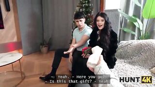 HUNT4K. Her fantasy gift was to put her vagina