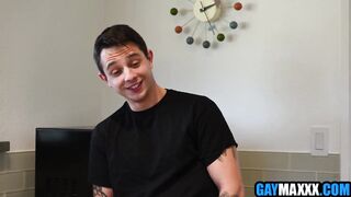 Homosexual Sex With Str8 Roommate