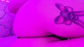 Serving up relaxed feels.