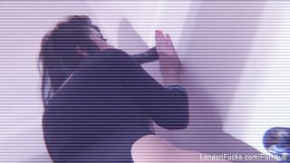 London Keyes teases the camera and toys her vagina