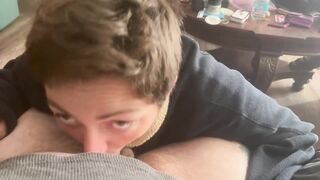 Short oral pleasure this babe feels me grow in her throat