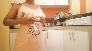 MY LARGE BUTT AND BREASTY STEPMOTH IN THE KITCHEN MASTURBATING IN THE KITCHEN WITH HER FINGERS