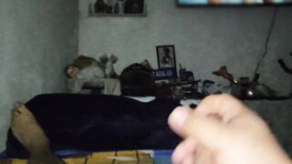 Me masturbo pensando en sus ricas tetas....