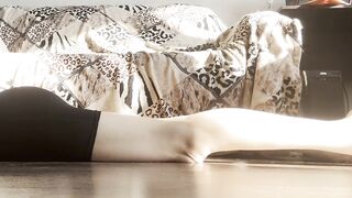 flashing snatch in short petticoat