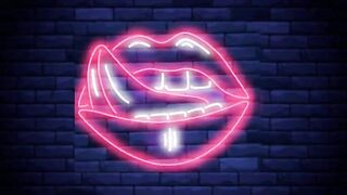 laura montengro con su juguetico