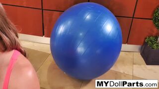 Injured Kayla gets a her feet worshipped by her girlfriend