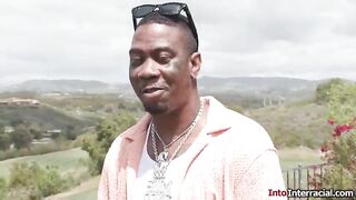 Large bazookas Cubi Thompson walks up to her recent neighbour and notices his large ebony shlong.The breasty sweetheart is crazy to suck off the bbc and screw it