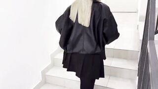 Emo gal teases her in the hallway! THAT BABE ASKS FOR ANAL!