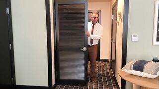 RustyTaylor and SeattleDad Breed Boss Bearfoothunter