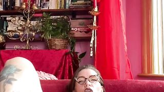 Hawt Excited AltBabe Wishes U to Jerk Off to Her Feet & Bushy Juicy Snatch Bust on Her Large Naturals SLOMO