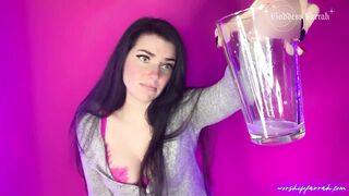 U Can Cum if u Eat it! By Dominatrix Farrah de Rossi