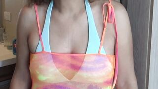 I expose myself on the beach and previous to banging a stranger, I piss in front of him