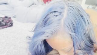 Wife blows hubby in daybed