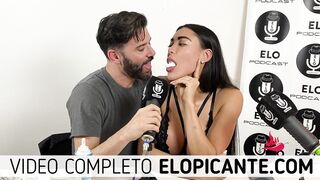 PAMELA POMBO ACEPTA RETO DE ELO PODCAST DE TRAGARSE LA CREMA!