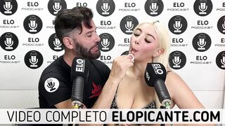 ELO PODCAST LE CHUPA LAS TETAS A LORE SOFIA