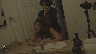 Ava Valentina Gets Kicked Out By Her Spouse & Screws For A Place To Stay