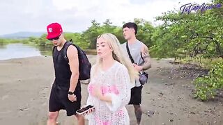 I've a 3some with my boyfriend and his ally on the beach