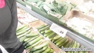 18yo screw HUHE CUCUMBER!!! Teen big beautiful woman Extraordinary Insertions!