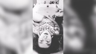 Sewerslut gets spooky in the bathtub this halloween 2024 onlyfans