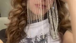 I'm in a T-shirt at a photo shoot