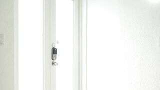 Allies Bang During the time that Boyfriends Away Alix Avery