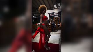 ebony babes foxxy brown