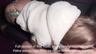 Dziwka na parkingu dla TIRów zerżnięta publicznie i zalana spermą w usta